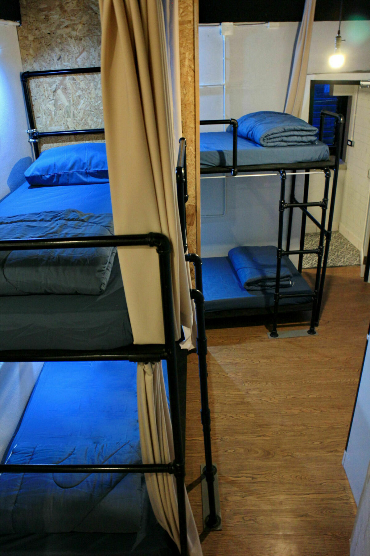See Hostel Чиангмай Экстерьер фото